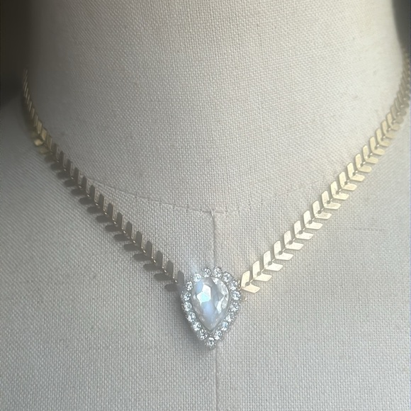 Loren Hope Hayden Choker - Picture 2 of 6